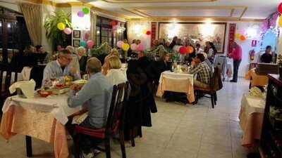 Guangdong - Chinese Restaurant