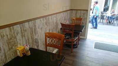 Cafetería Xurrería Maginet