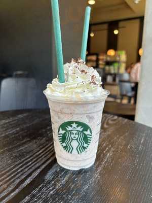 Starbucks Puerta Jerez