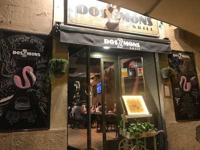 Dos Mons Grill