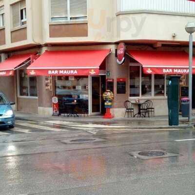 Bar Maura