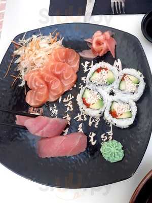 Sakura Sushi