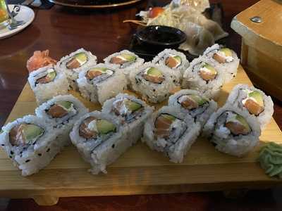 Sakura Sushi