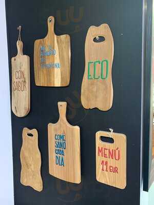 Navarro Herbolario, Healthy Food Café