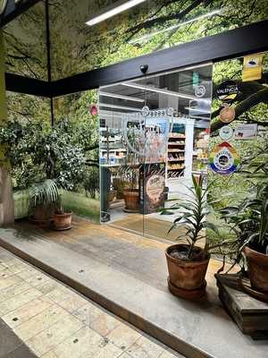 Navarro Herbolario, Healthy Food Café