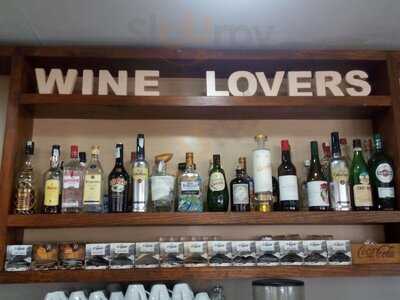 La Cava Wine Lovers