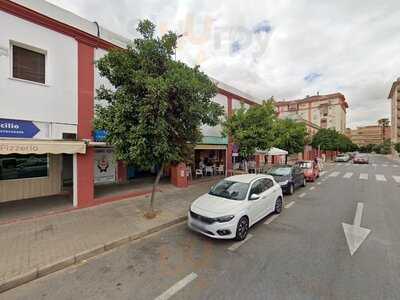 Urban Bistro & Bakery