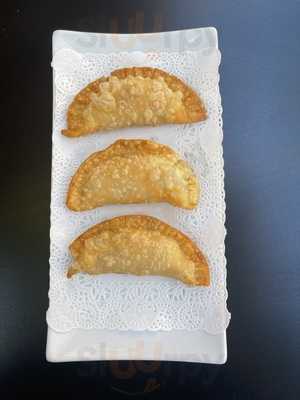 Metro Goldwyn Tavern