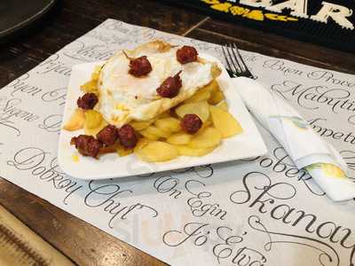 Metro Goldwyn Tavern