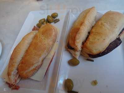 Monacos