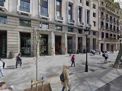 Banker's Bar - Photo 7