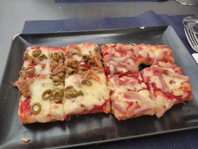 Pizzería Cafetería 8 1/2