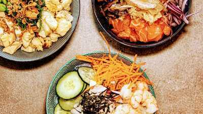 Single Fin Sagrada Familia Poke Gourmet