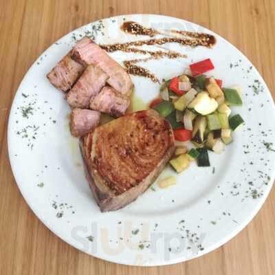 La Fuente Del Cofrade