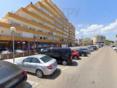 Italian Beach Food Da Brix