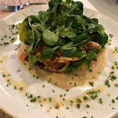 Cbr International Tavern