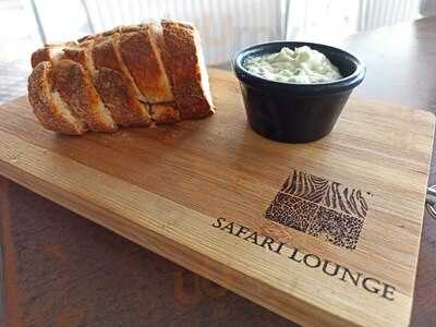 Safari Lounge