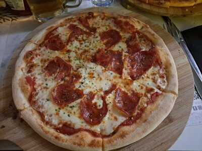 Essenza Restaurante & Pizza