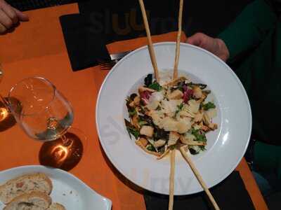 Restaurante La Barra Del Hotel Muralleta