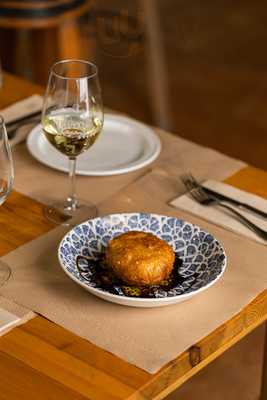 El Tapeo Andaluz - Photo 7