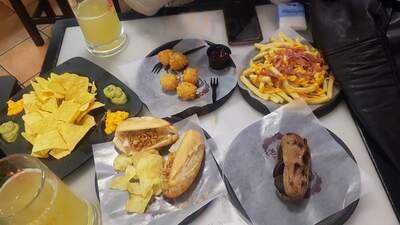 Cerveceria 100 Montaditos