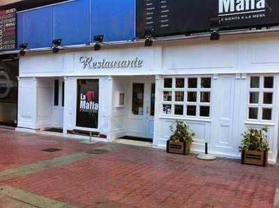 La Mafia Se Sienta A La Mesa