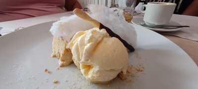 La Mafia Se Sienta A La Mesa