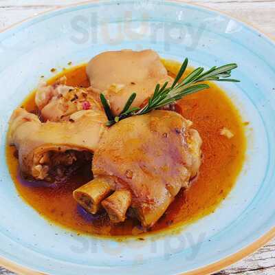 El Chiringüito Beach Bar