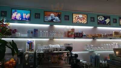 Turrones & Helados Sirvent - Canyelles 9