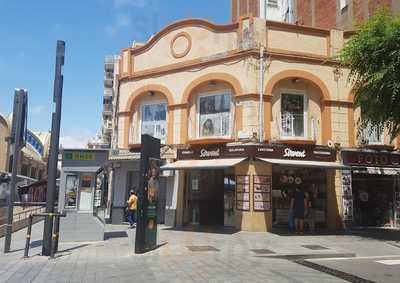 Turrones & Helados Sirvent - Canyelles 9