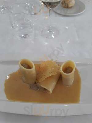 Restaurante De La Escuela De Hostelería De Miralbueno