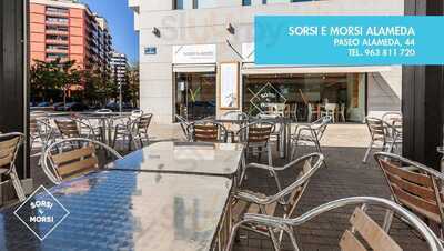 Mezzo & Mezzo Restaurant