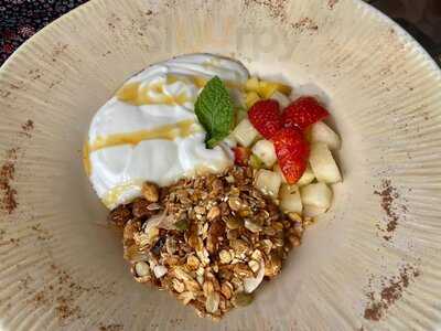 Organic Market & Food Restaurant