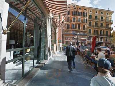 Cappuccino Grand Cafe