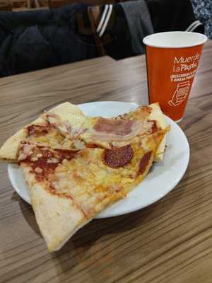 Muerde La Pasta Puerto Venecia