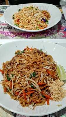 Padthaiwok. Teatinos