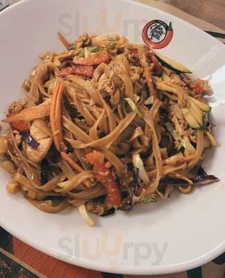 Padthaiwok. Teatinos