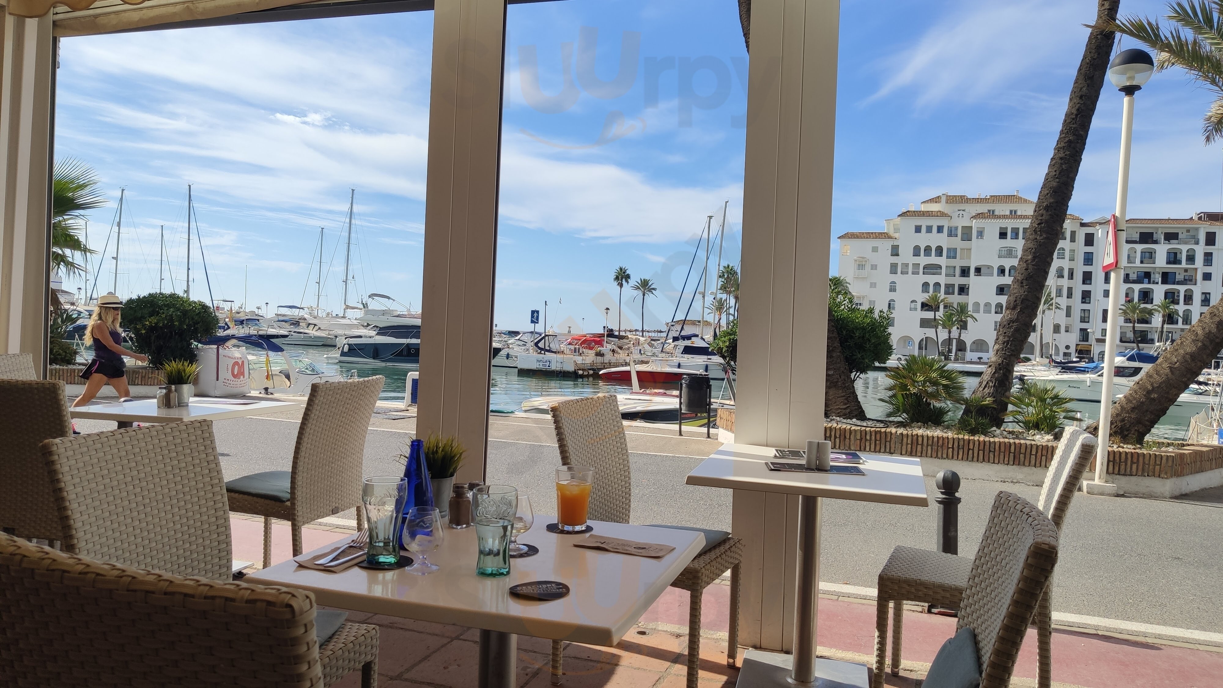 Ocean Cafe & Bar
