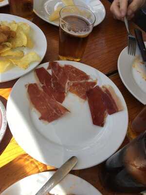 Bar Charcuteria La Reja