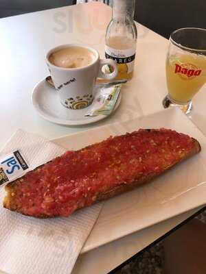 El Valiente Cafeteria