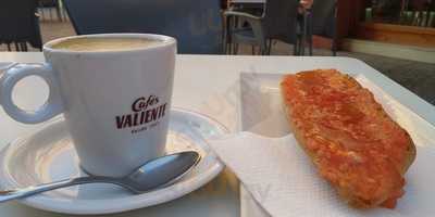 El Valiente Cafeteria