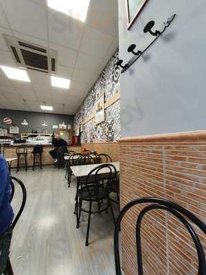 Los Arcos Charcutería