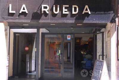 La Rueda Café