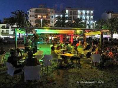 Toks Beach Bar