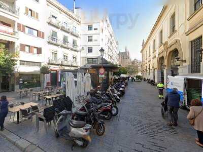Restaurante Avenida Restauración