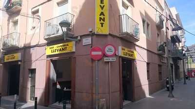 Bar Llevant