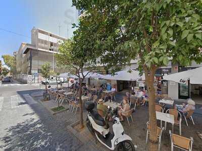 Cafeteria Bar Los Ninos Del Flor