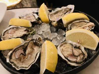 71 Oyster Bar