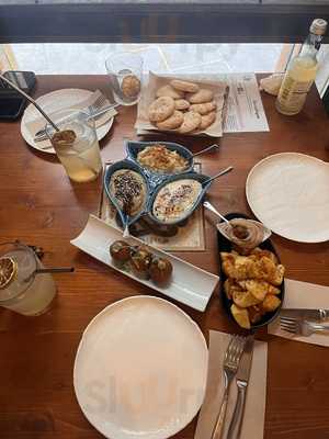 Ziryab Bar De Tapas Fusión Mediterránea