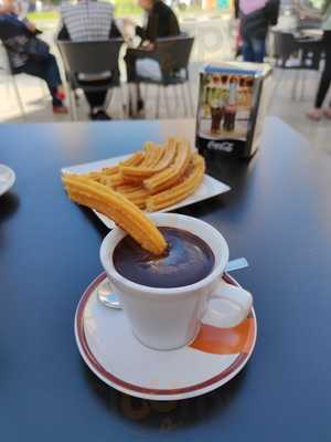 Xurreria Mitja Lluna